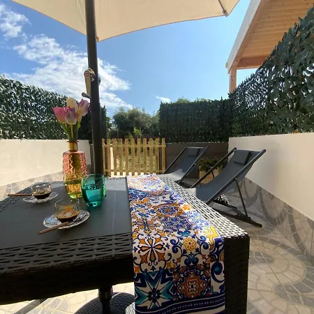 Bedda Matri Dimora Siciliana * אבולה